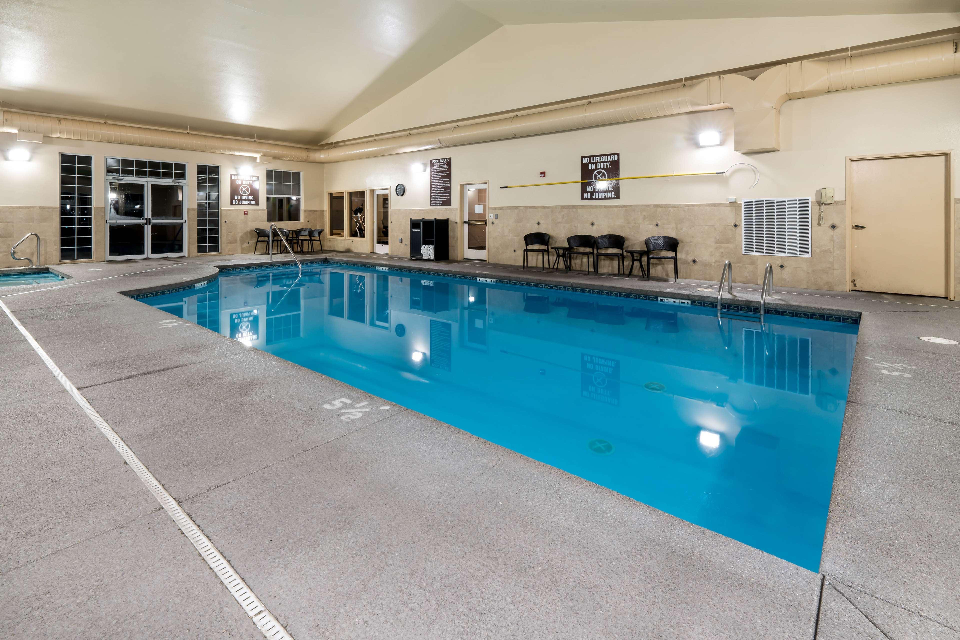 Best Western Plus Kalispell/Glacier Park West Hotel & Suites Buitenkant foto
