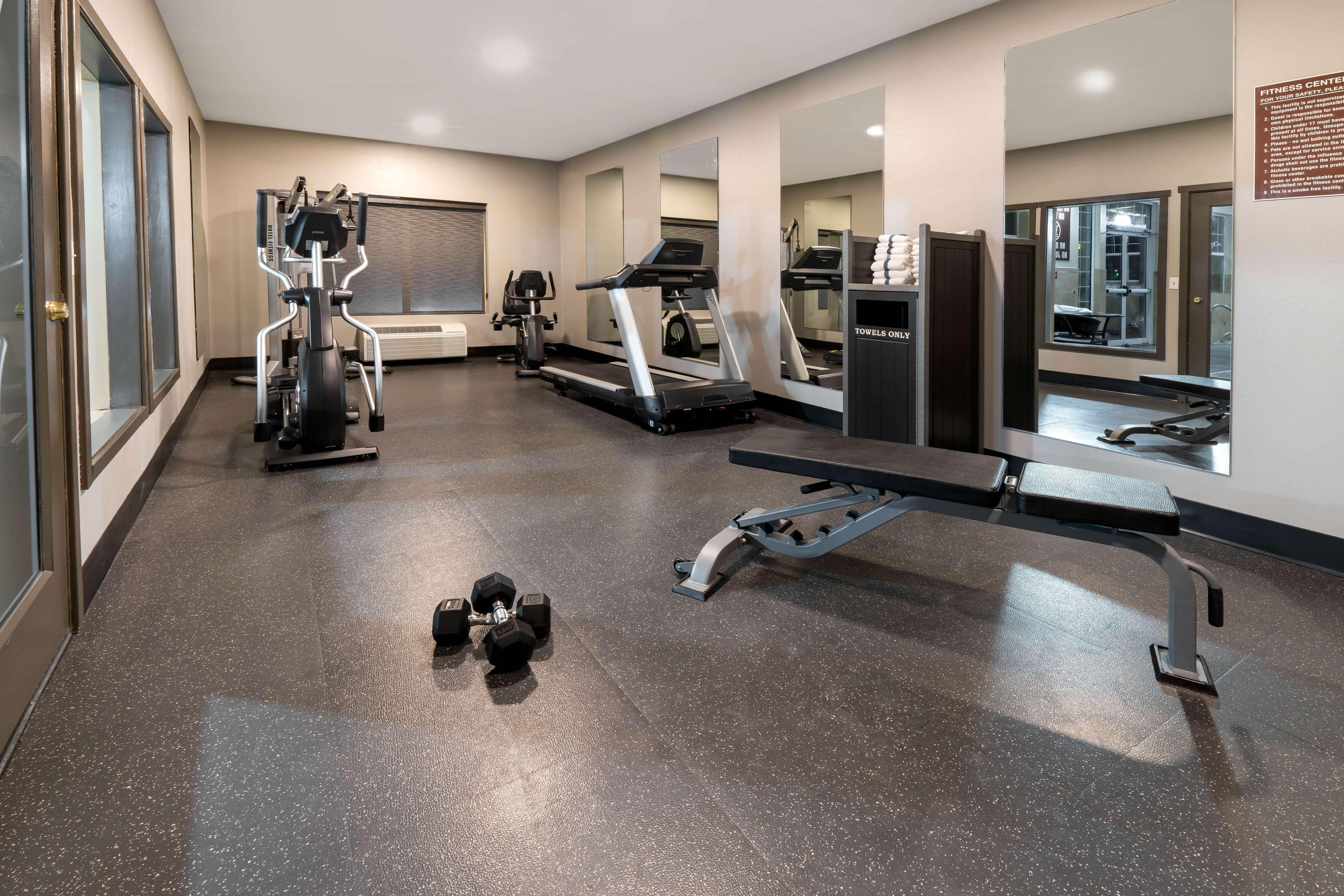 Best Western Plus Kalispell/Glacier Park West Hotel & Suites Buitenkant foto