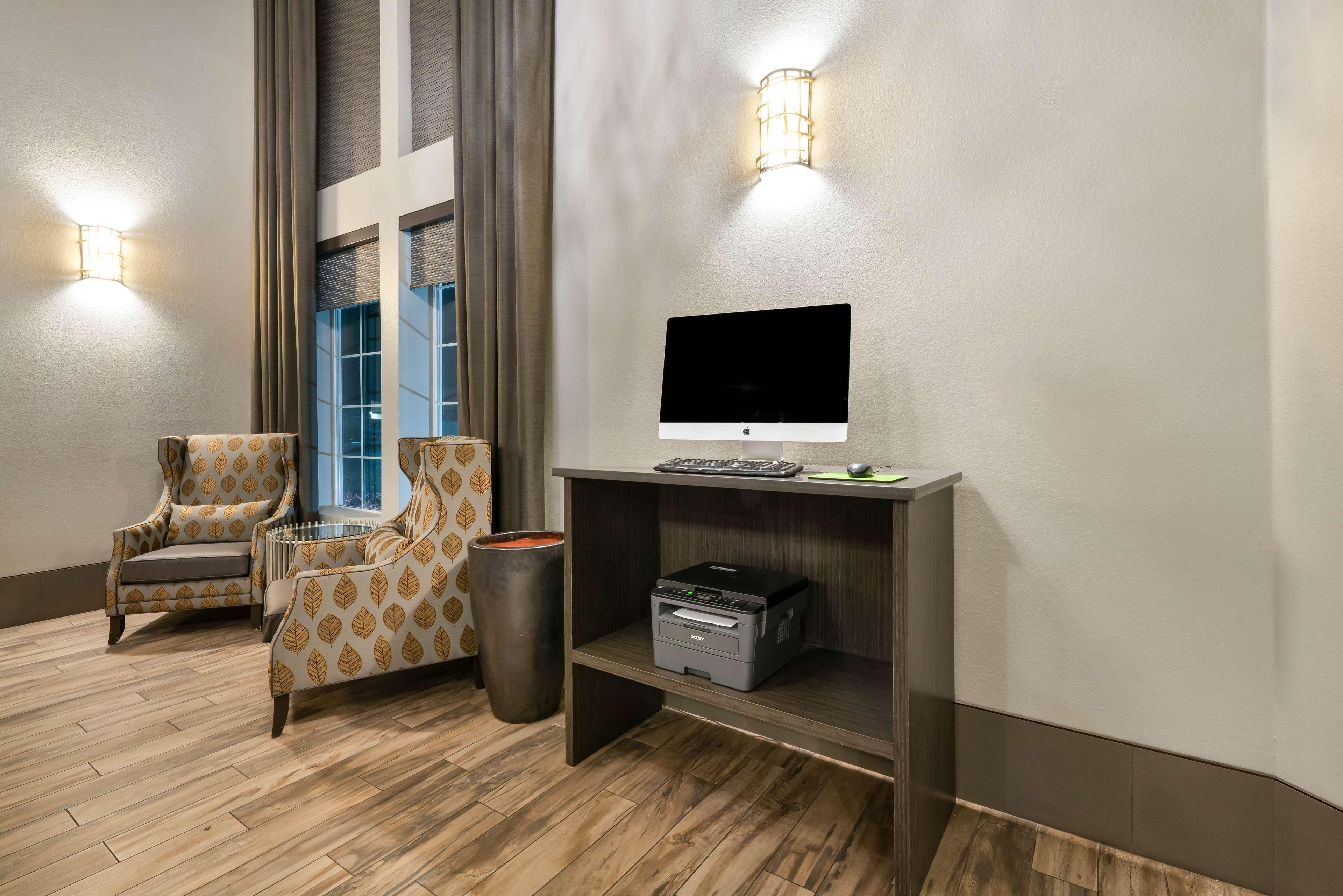 Best Western Plus Kalispell/Glacier Park West Hotel & Suites Buitenkant foto