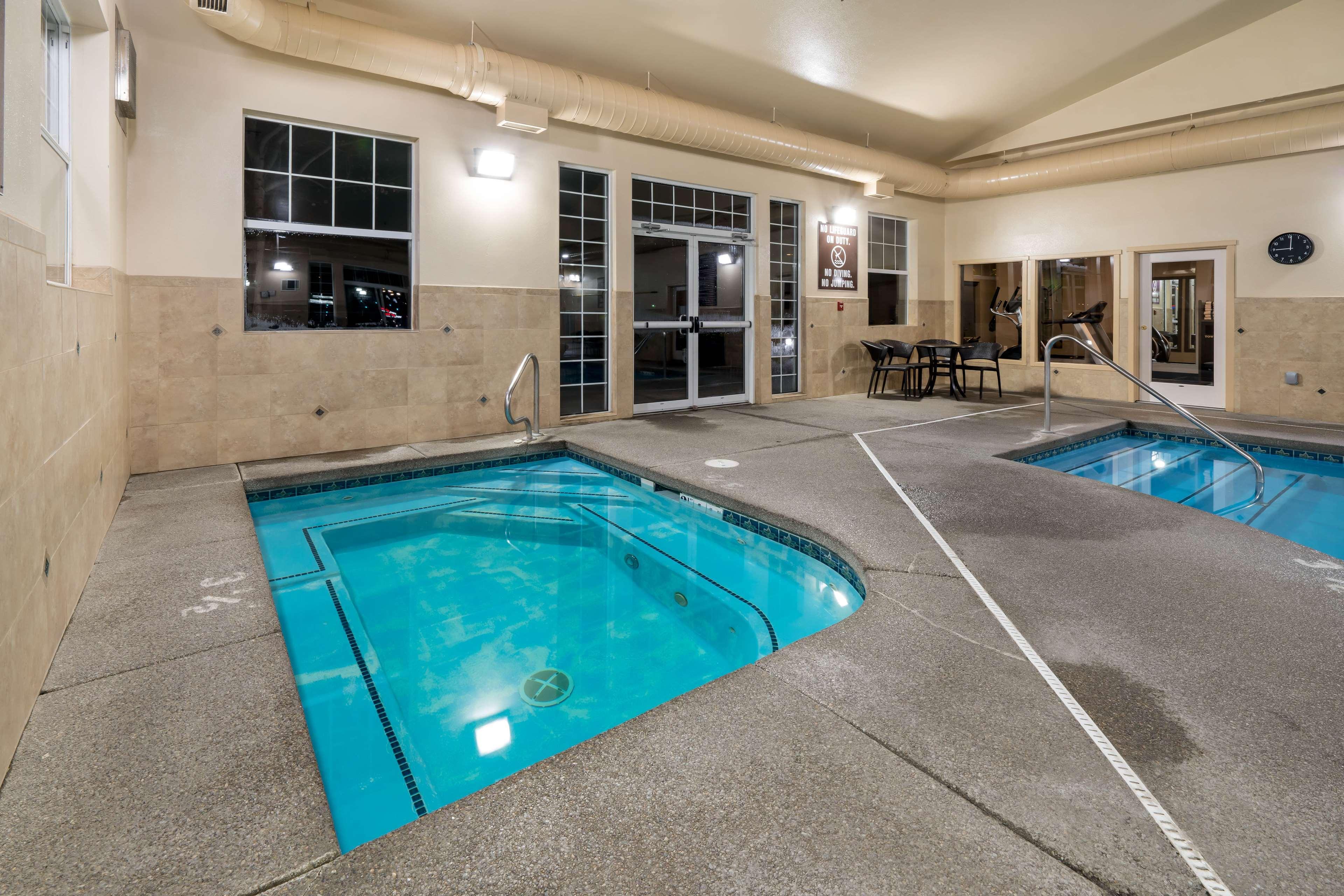 Best Western Plus Kalispell/Glacier Park West Hotel & Suites Buitenkant foto