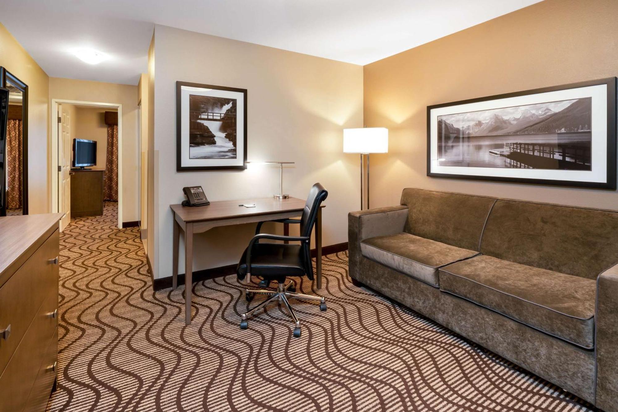 Best Western Plus Kalispell/Glacier Park West Hotel & Suites Buitenkant foto