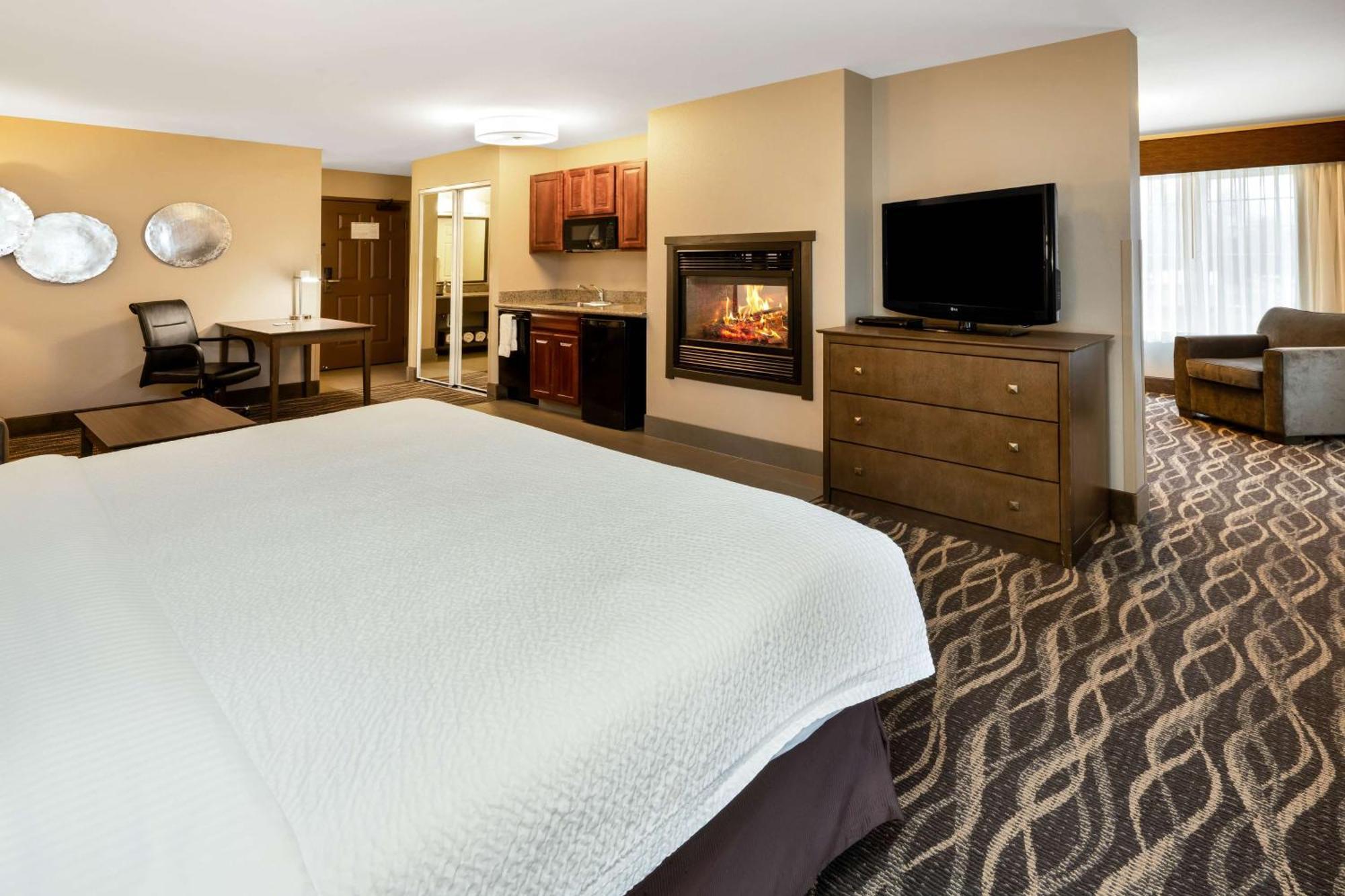Best Western Plus Kalispell/Glacier Park West Hotel & Suites Buitenkant foto