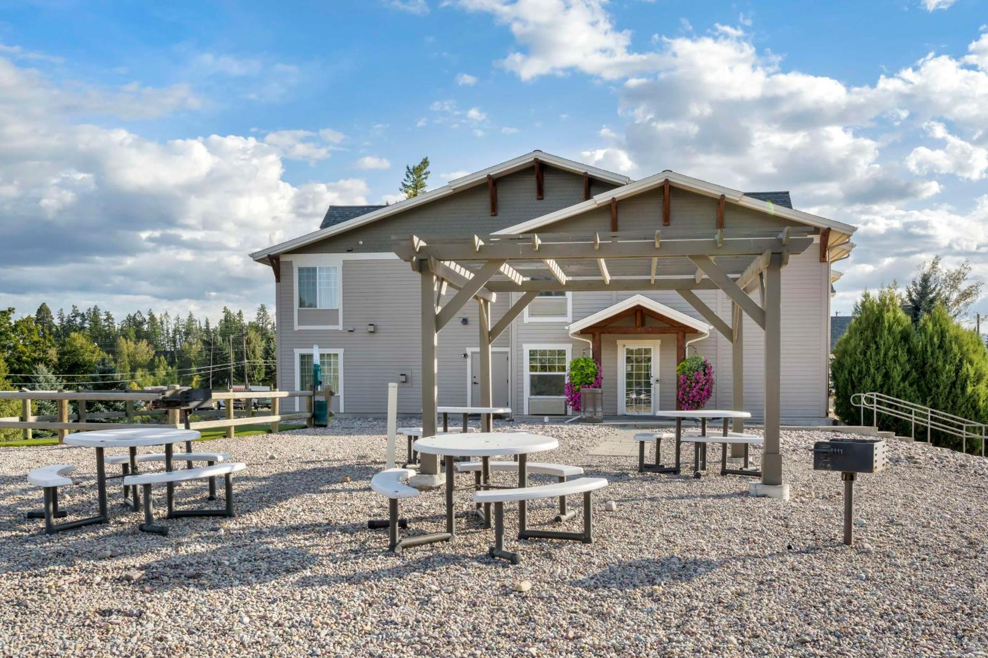 Best Western Plus Kalispell/Glacier Park West Hotel & Suites Buitenkant foto